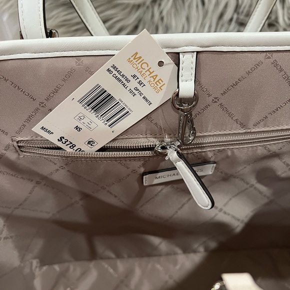 MICHAEL Michael Kors $378 JET SET MD OPTIC WHITE CARRYALL BAG HANDBAG PURSE. NWT - Picture 5 of 14